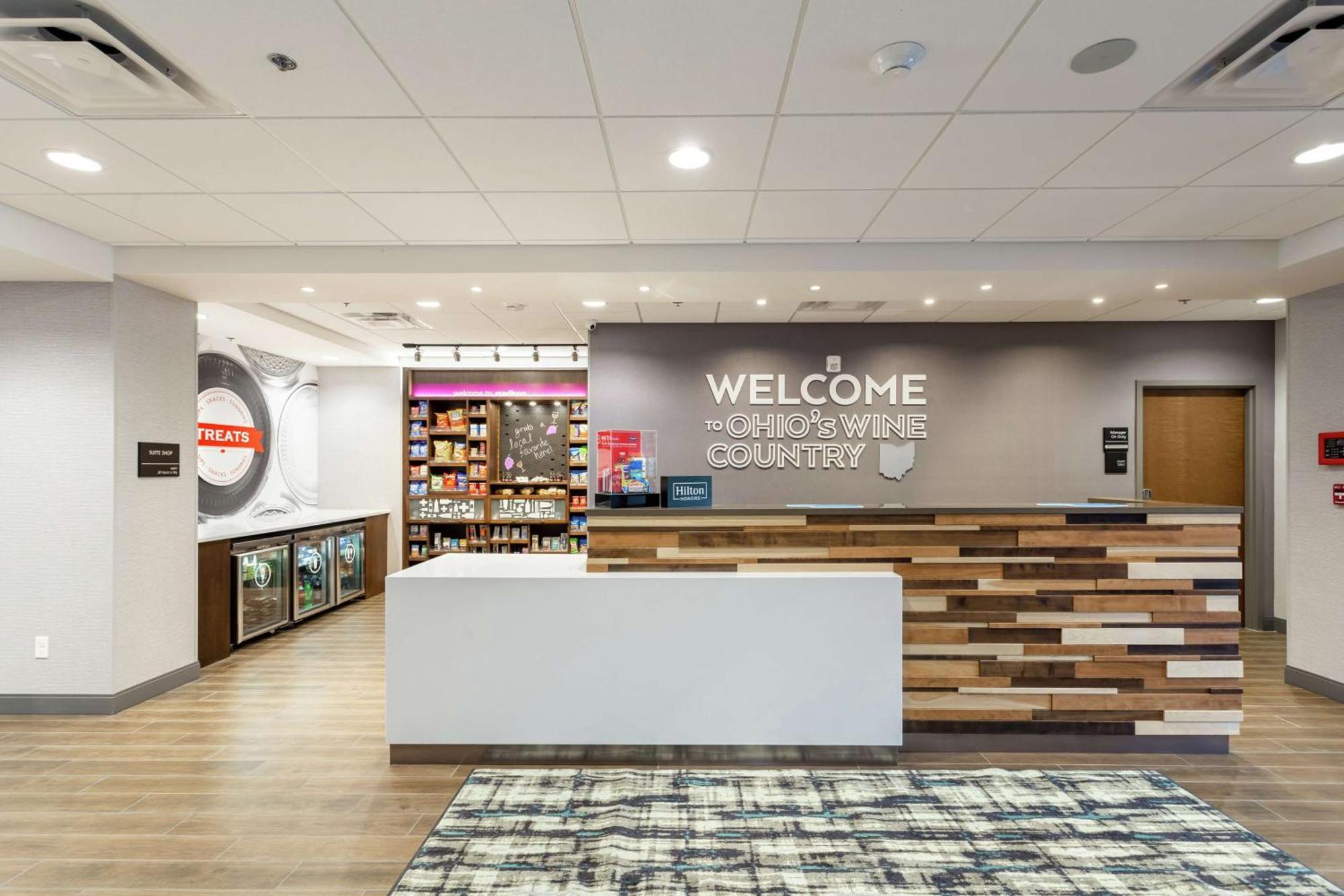 Hampton Inn Madison, Oh Εξωτερικό φωτογραφία